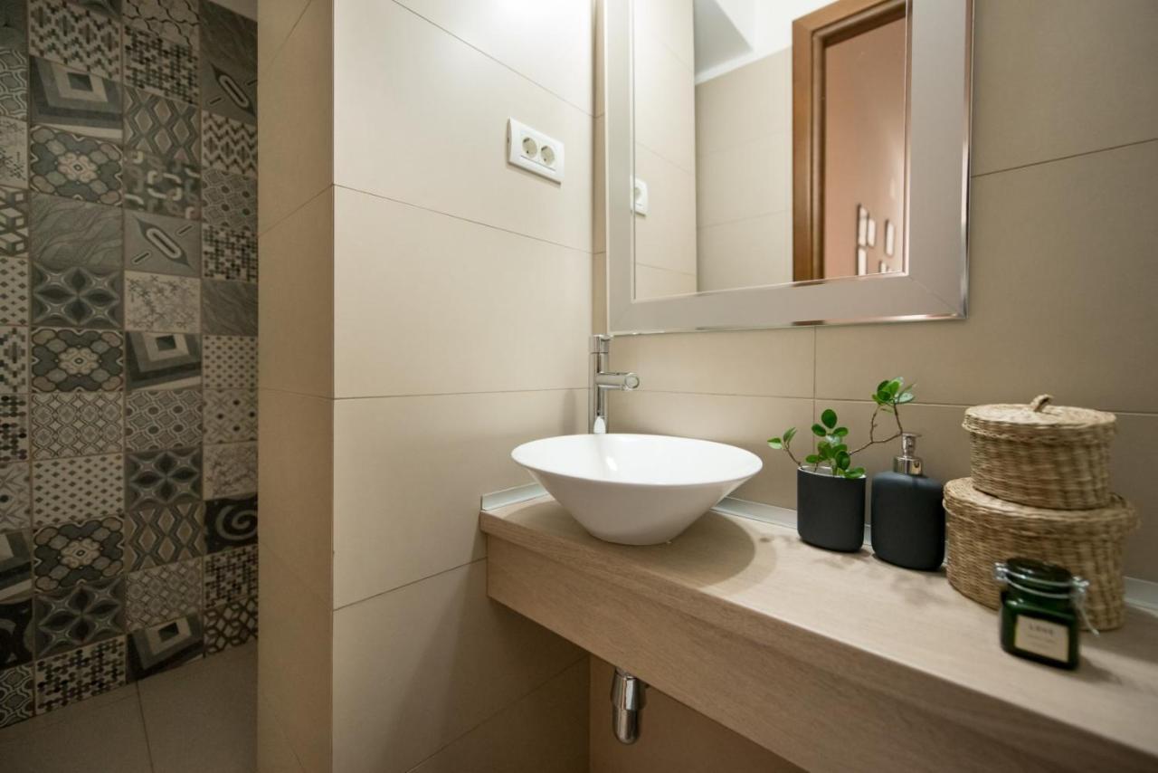 Best Location Old Town - New Studio Bucharest Luaran gambar